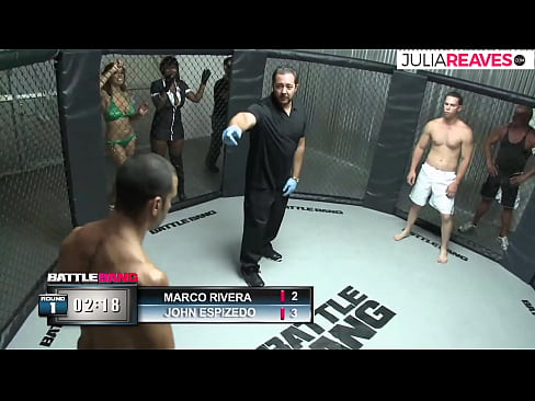 ❤️ Ultimate Fighter-ը ռինգում մենամարտից անմիջապես հետո ծեծում է թվով աղջկան ️ Կենդանի վիդեո մեզ մոտ ❤